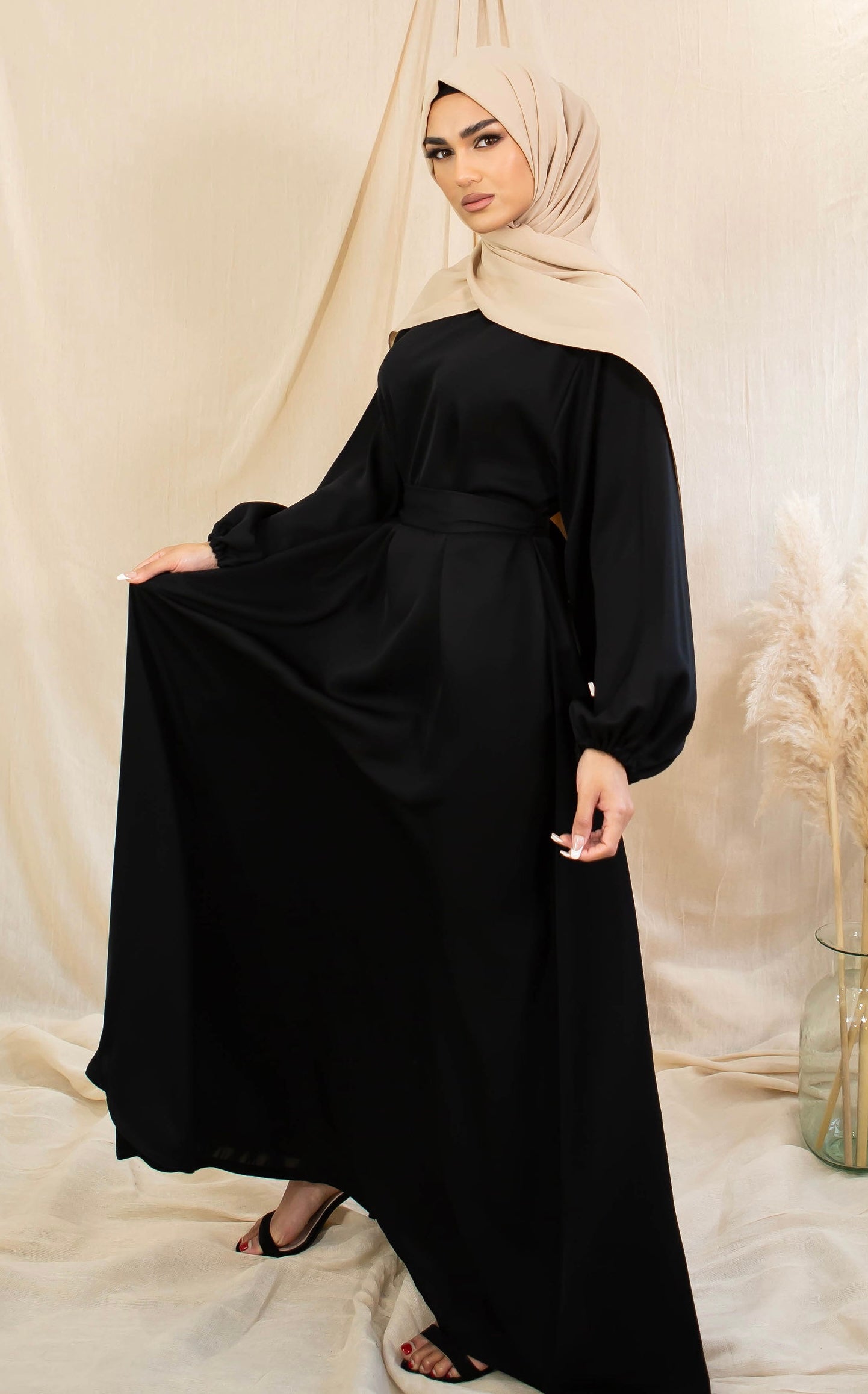 Flare abaya clearance