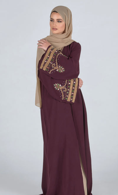 Nashwa Abaya