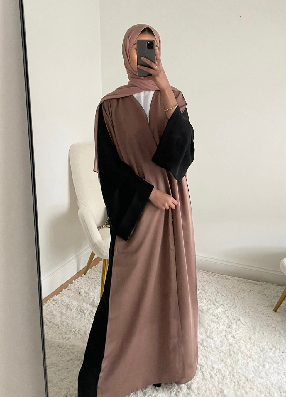 Hiba Abaya