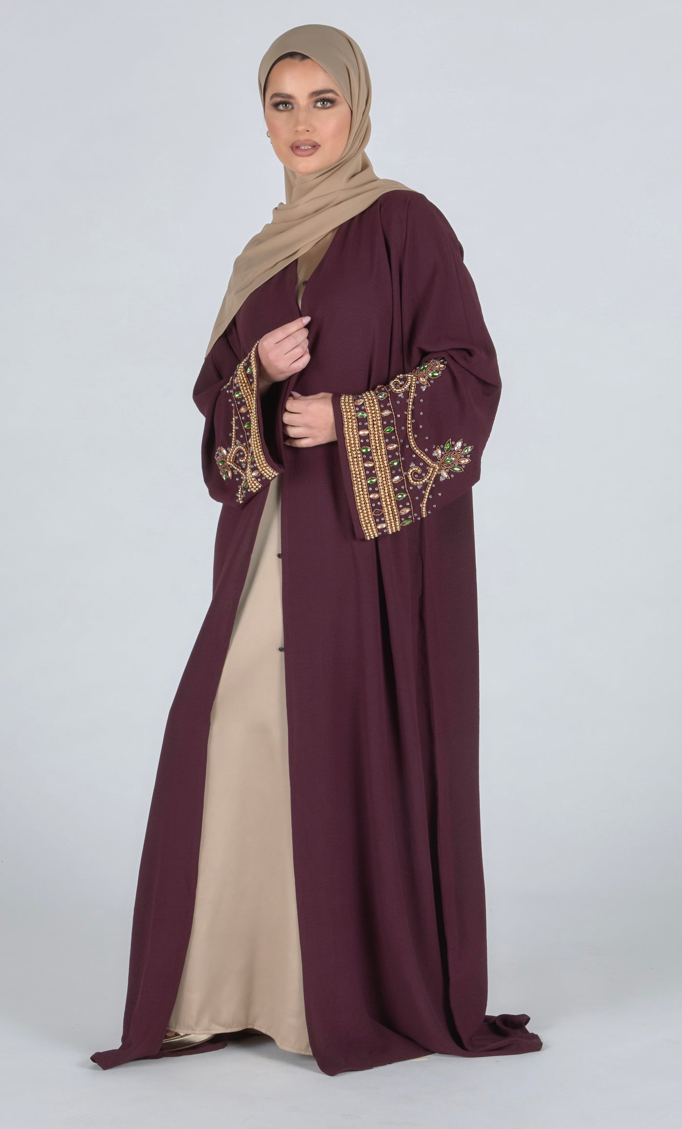 Nashwa Abaya