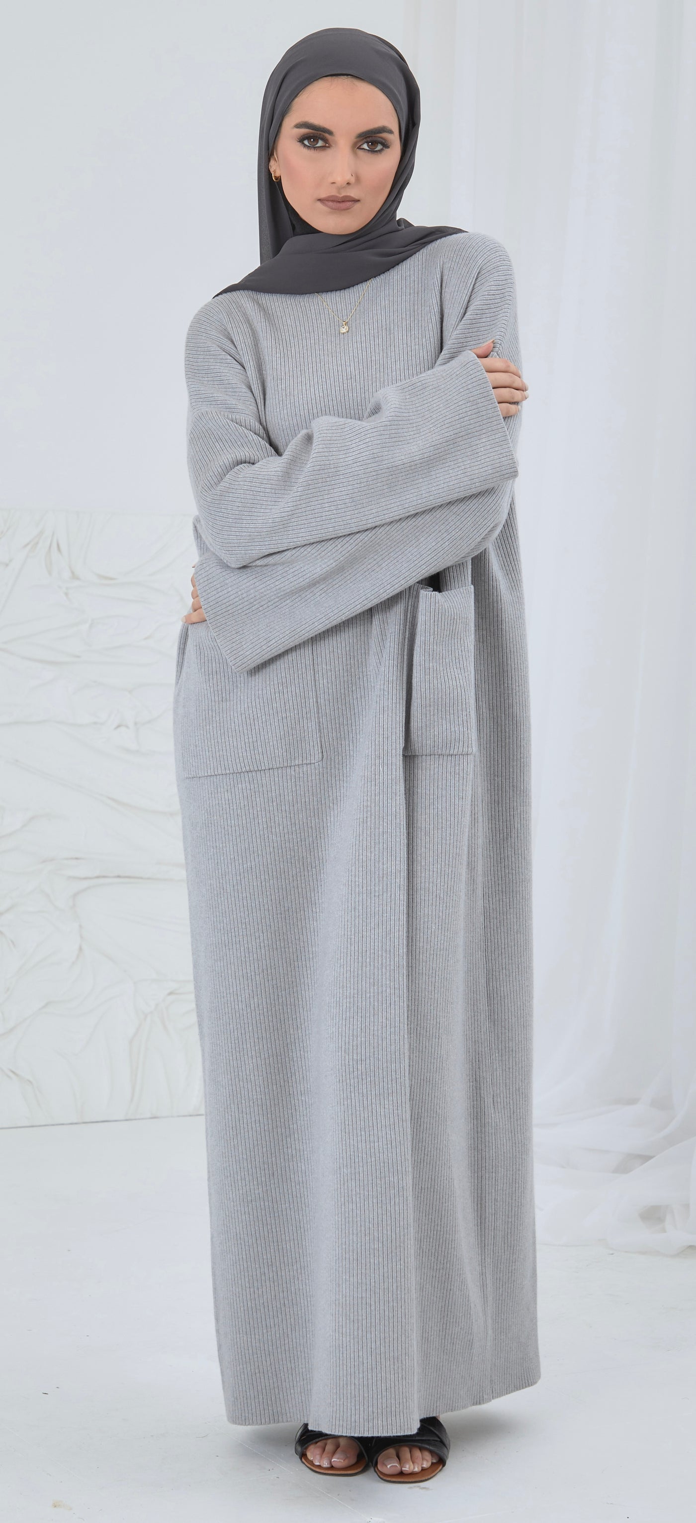 MODEST JUMPER GREY DRESS