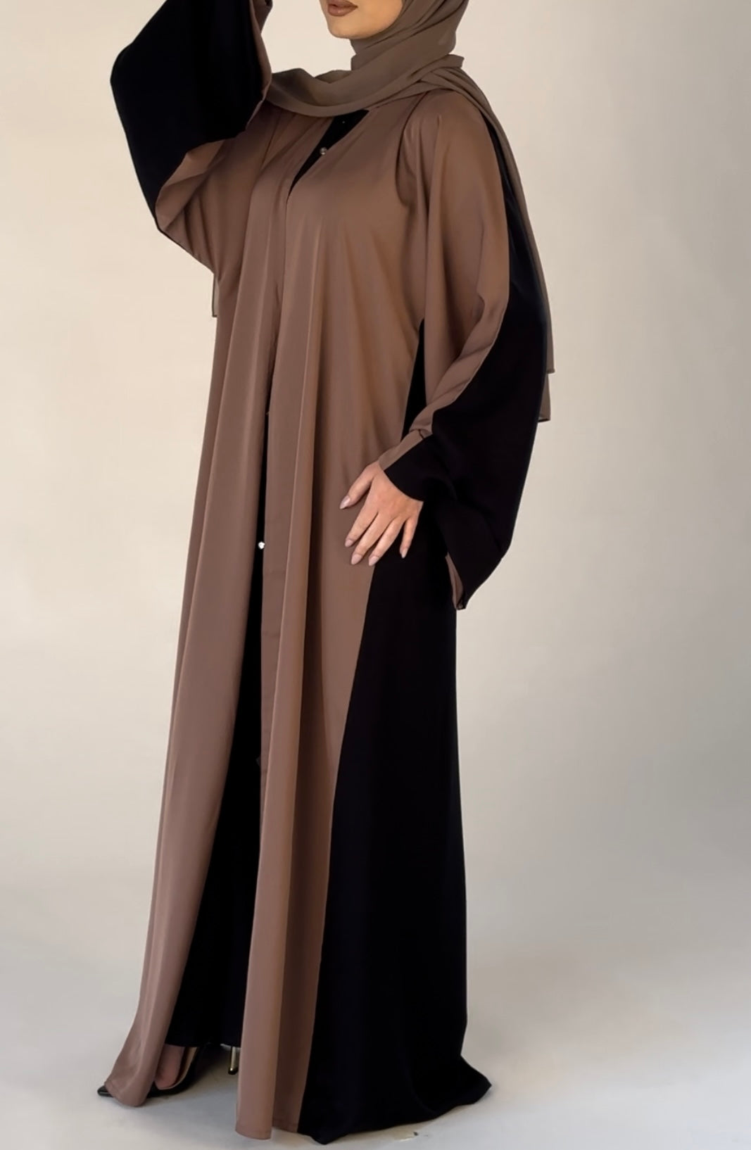 Hiba Abaya